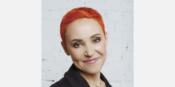 Алёна Август