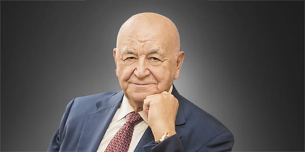 Александр АПАЗОВ